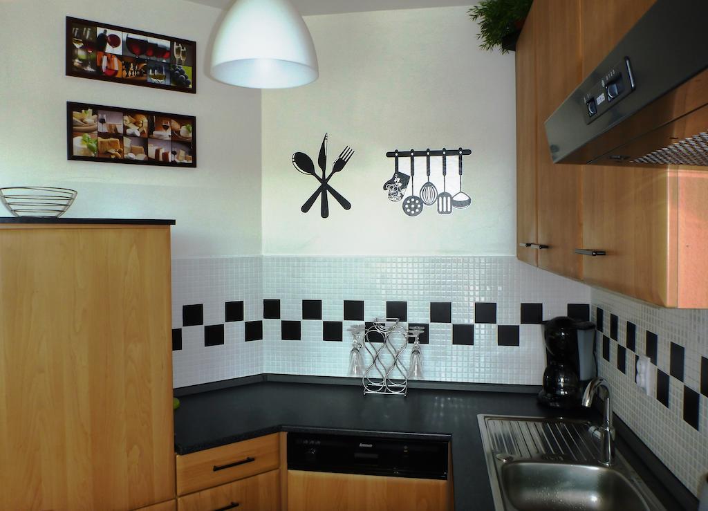 Apartment Apartman Velke Losiny *